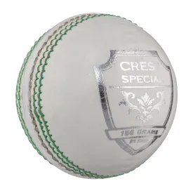 Gray Nicolls Crest Special 2 Pc Ball - White 142g