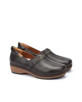 Sure! A more optimized title for the e-commerce product Pikolinos Granada could be:

Stylish Pikolinos Granada Leather Ankle Boots for Women - Comfortable, Trendy Footwear in Elegant Design

This title includes modifiers that highlight style, material, type, and target audience, which could help attract more customers.